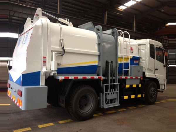 國六天錦10方餐廚垃圾車方罐