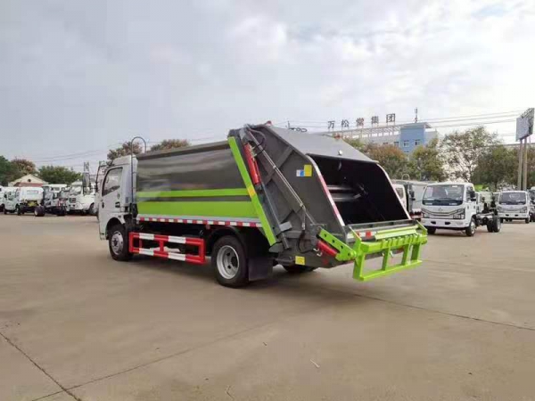 國六凱普特8方壓縮垃圾車